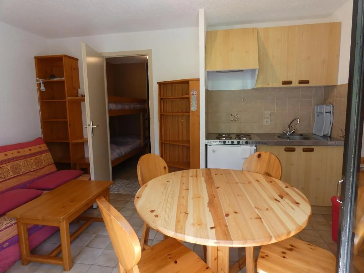 Apartment Appartement Typique De Montagne Thollon-les-Memises France