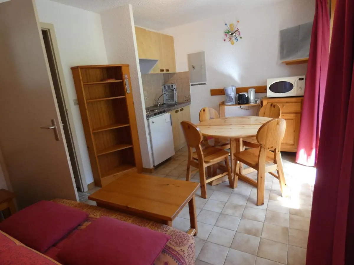 Appartement Typique De Montagne Thollon-les-Memises Apartment